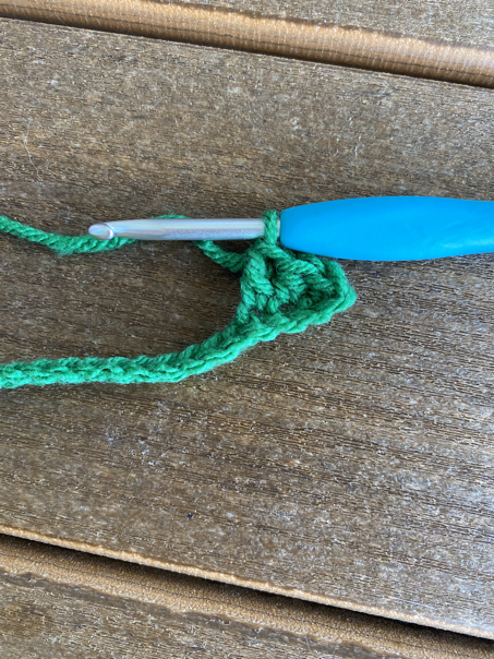 crochet leif step 2