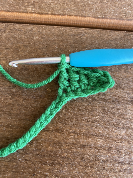 crochet leif step 3