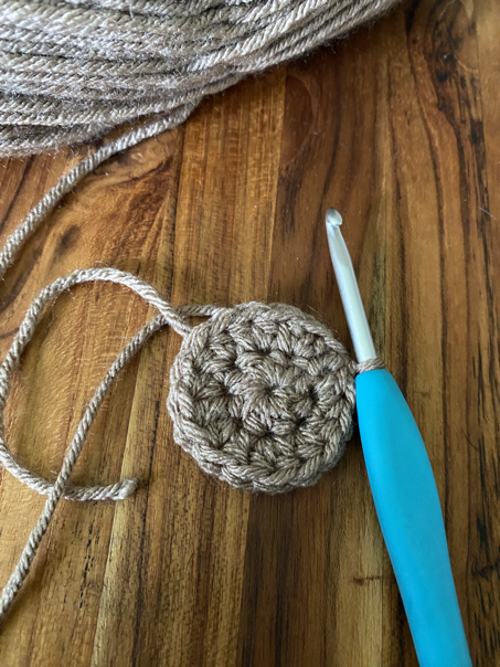 crochet sunflower garland step 4