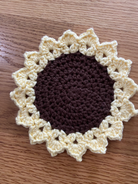 sunflower coaster pattern