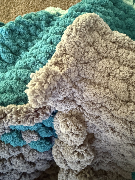 how to finger knit a blanket step 8