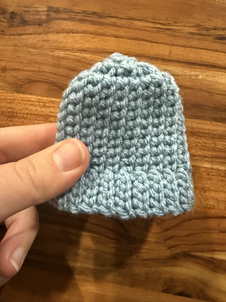 mouse hat step 8