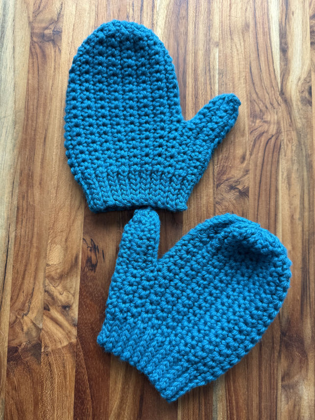 childrens crochet mittens