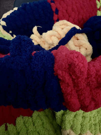 chunky blanket cast off step 1