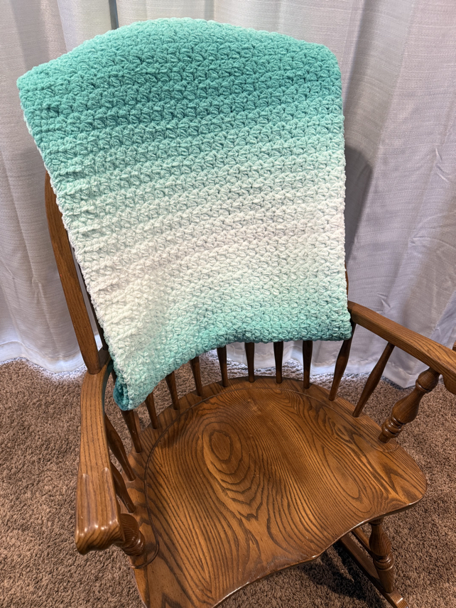 self edging single and half double crochet blanket