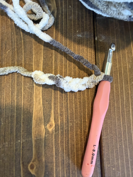 how to crochet a chicken step 1