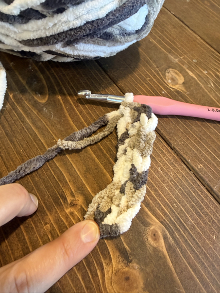 how to crochet a chicken step 2