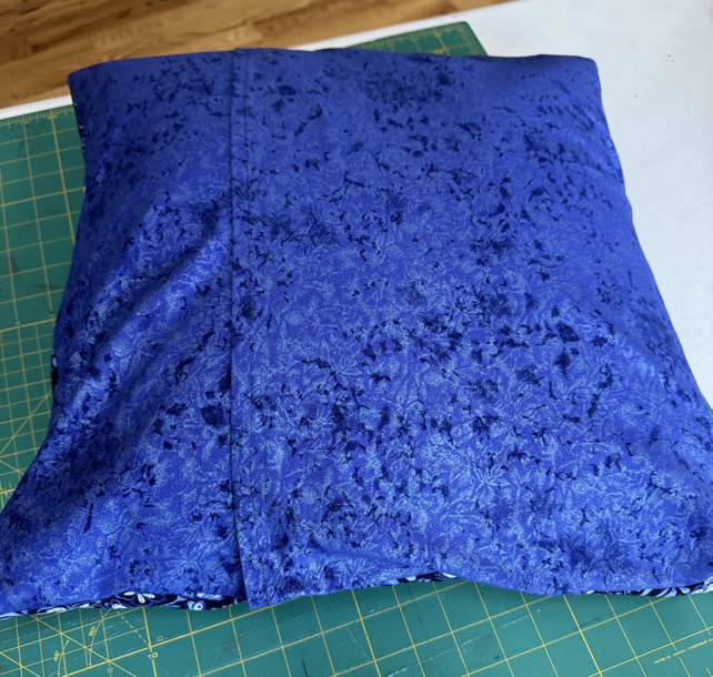 how to sew an envelope pillow cover step 12