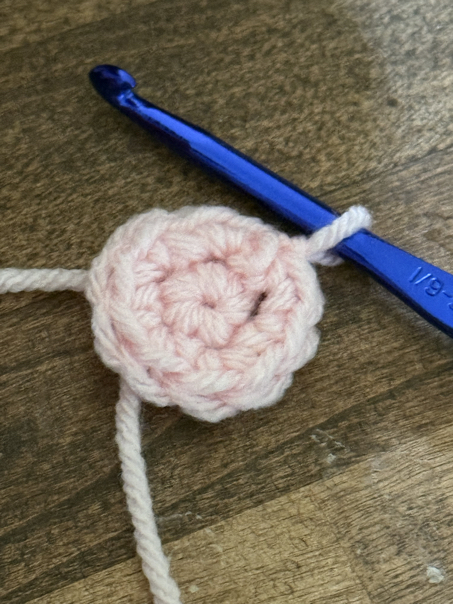 crochet pig arms step 2
