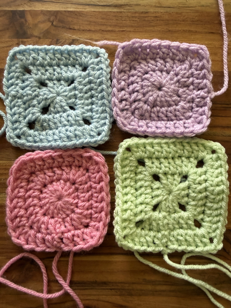 solid granny squares crochet pattern
