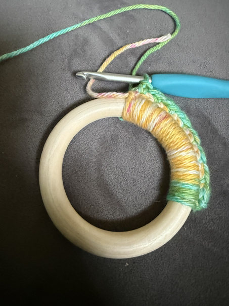 moss stitch kitchen towel topper step 1