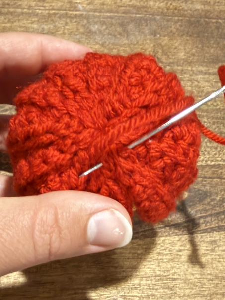 crochet ball christmas ornaments step 13