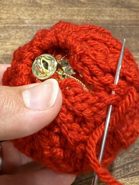 crochet ball christmas ornaments step 14