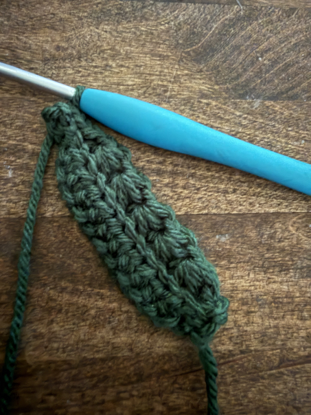 crochet ball christmas ornaments step 9